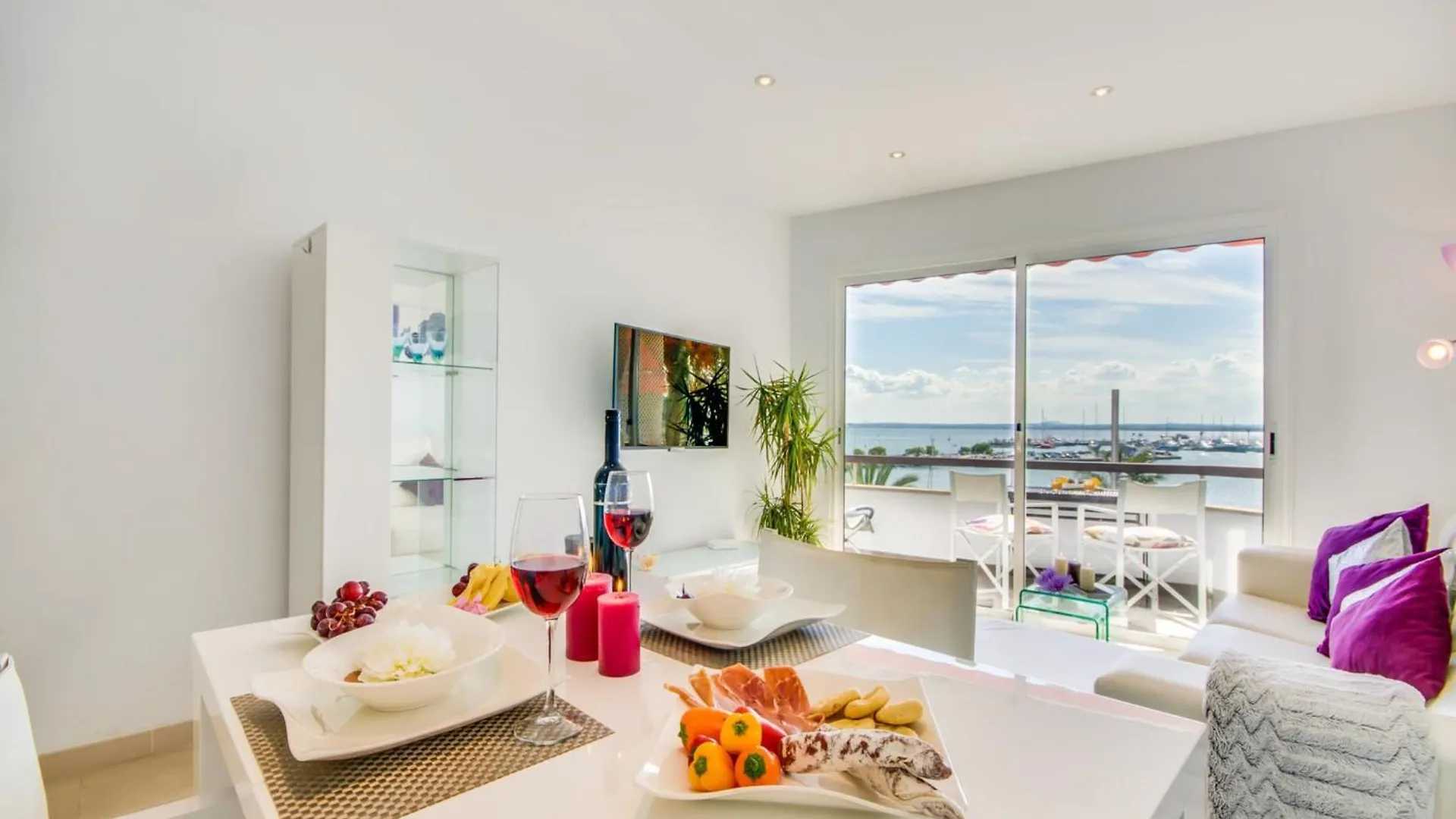 Modernized Apartment With Sea Views Alcudia